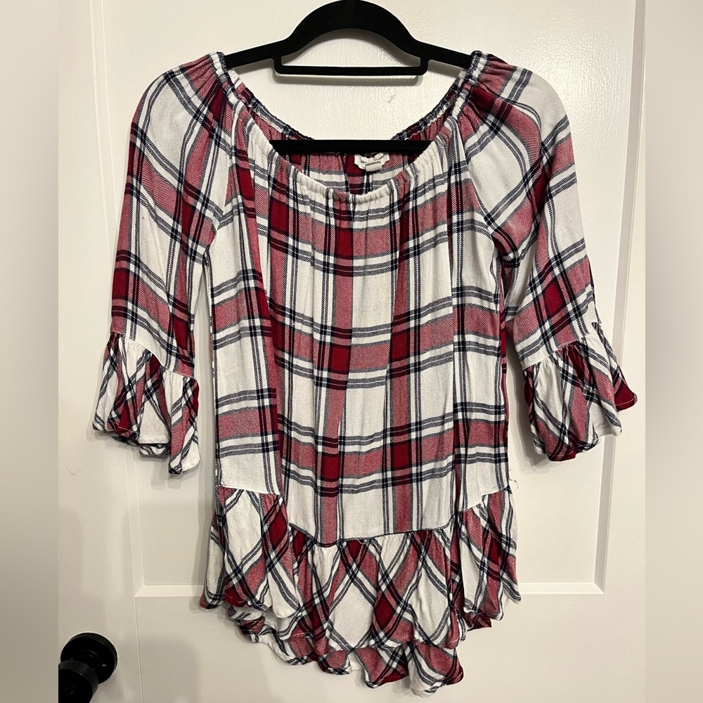 BeachLunchLounge Off The Shoulder Plaid Blouse